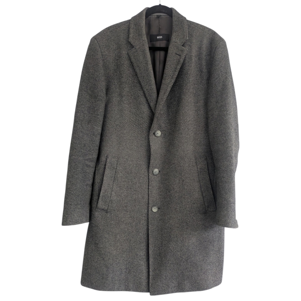 Boss Hugo Boss Stratus 4 Black Gray Tweed Virgin Wool Blend Overcoat. 44R. FLAWS
